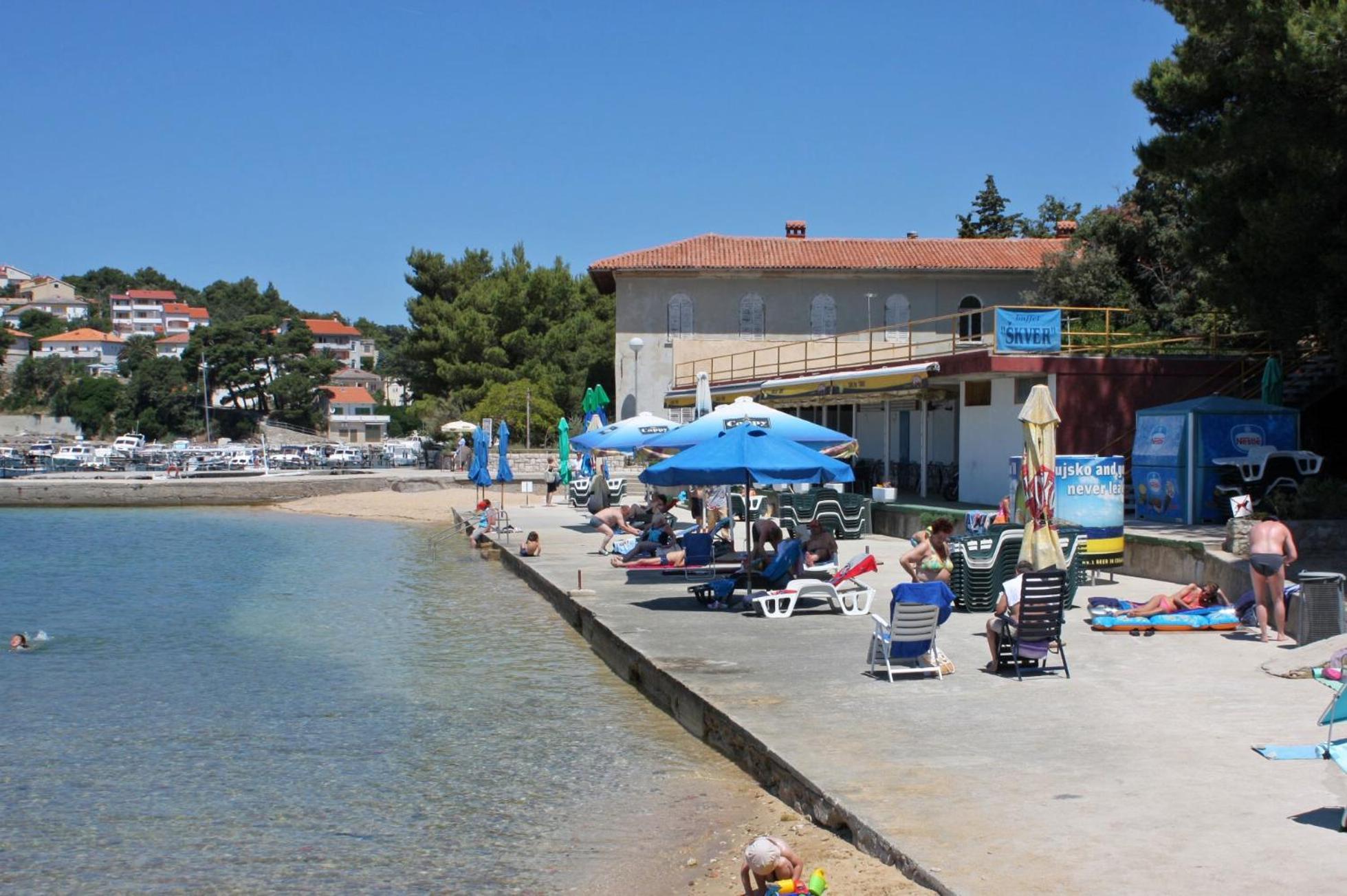 Apartments And Rooms By The Sea Palit, Rab - 5010 외부 사진